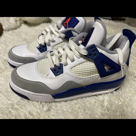 Jordan 4 - Picture 4 of 6